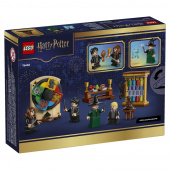 LEGO Harry Potter - Tylypahkan Linna: Lajitteluhattuseremonia LEGO Harry Potter - Tylypahkan Linna: Lajitteluhattuseremonia