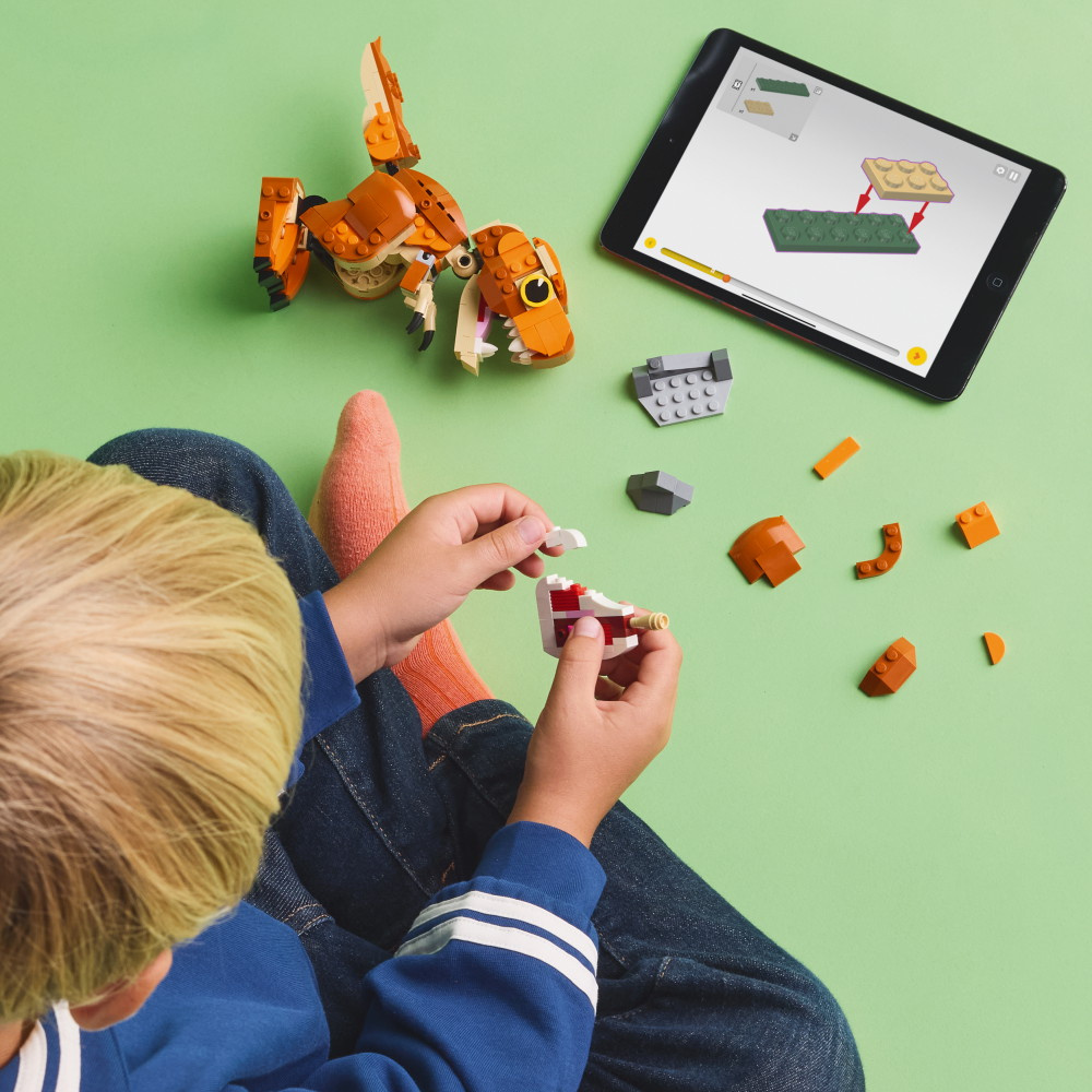 LEGO Jurassic World - Pikku ahmatti: T. rex