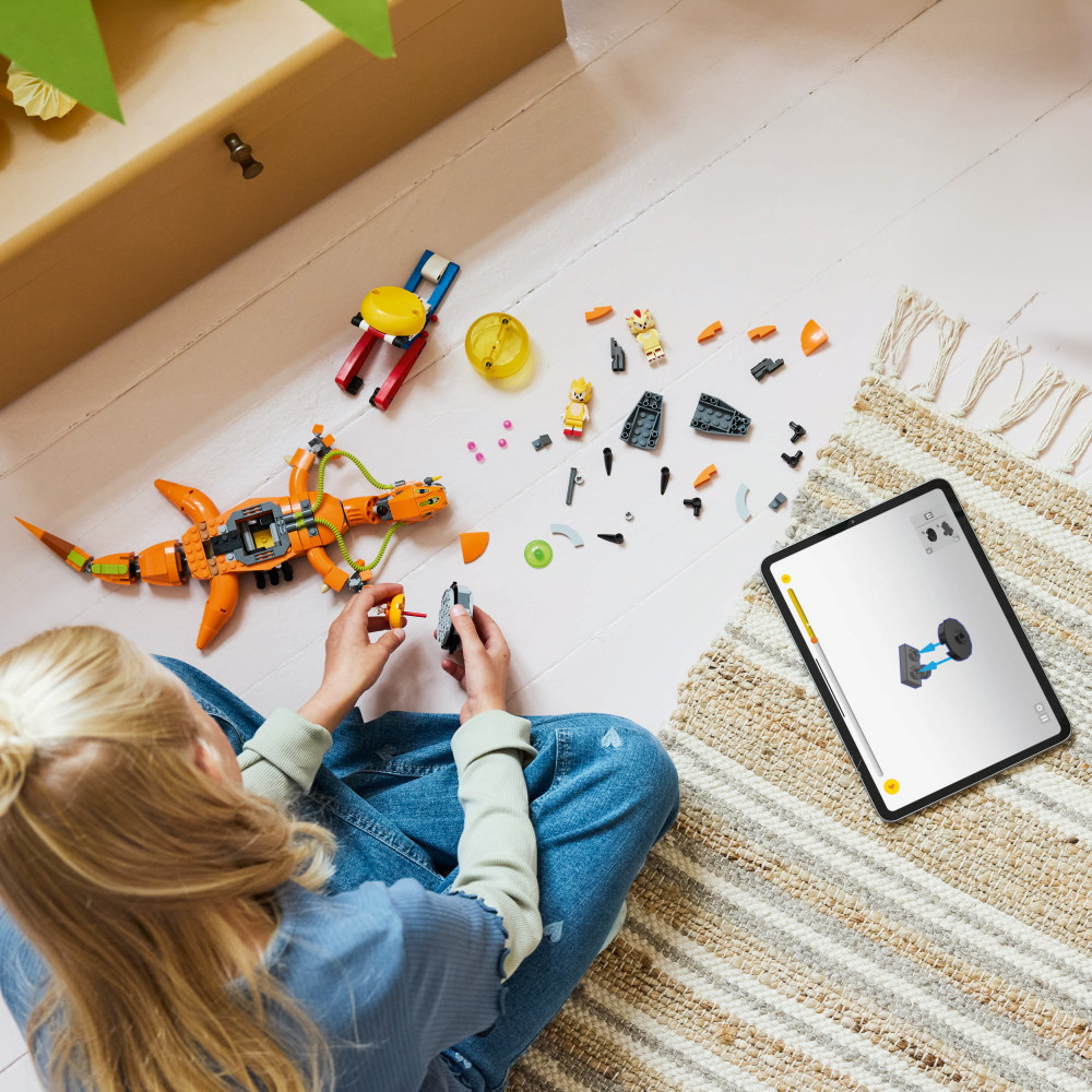 LEGO Sonic - Super Shadow vs Biolizard