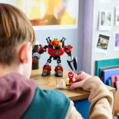 LEGO Sonic - Knuckles vastaan Dr. Eggman ja Egg Crusher ‑robotti LEGO Sonic - Knuckles vastaan Dr. Eggman ja Egg Crusher ‑robotti