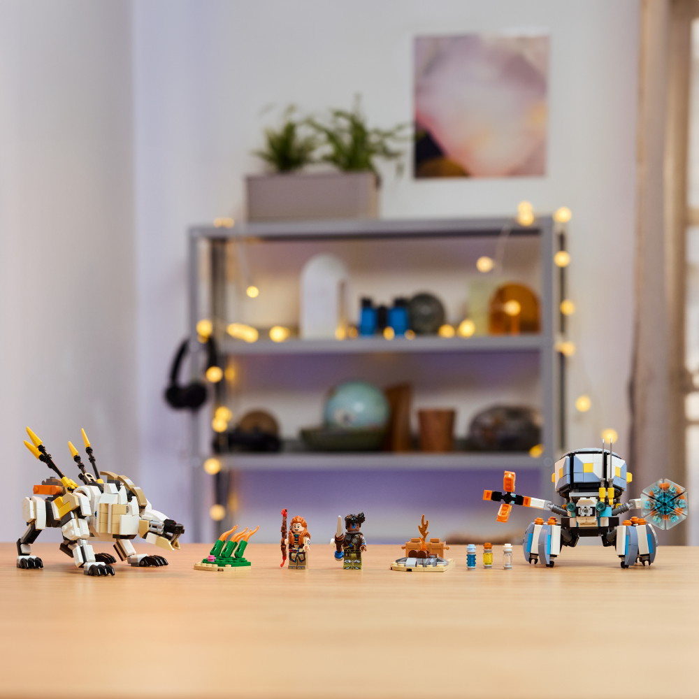 LEGO Horizon - Aloy ja Varl vastaan Kilpikipittäjä ja Sahahammas