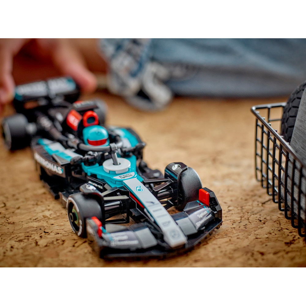 LEGO Speed Champions - Mercedes-AMG F1 W15 kilpa-auto