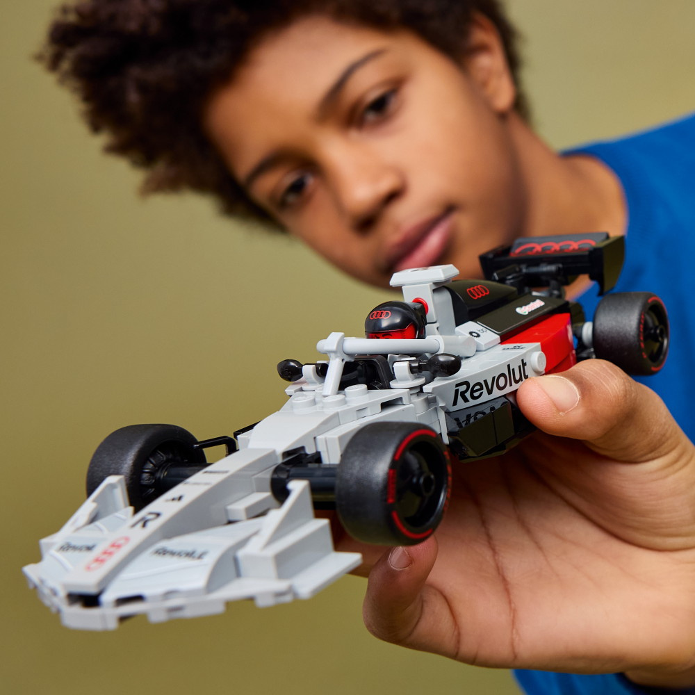 LEGO Speed Champions -  Audi Revolut F1 Team R26 ‑kilpa-auto