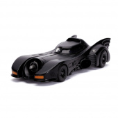 Batman-figuuri vuoden 1989 Batmobilen kanssa 1:32 Batman-figuuri vuoden 1989 Batmobilen kanssa 1:32