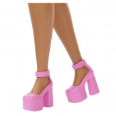 Barbie Deluxe Style - Black Top, Pink Skirt Barbie Deluxe Style - Black Top, Pink Skirt
