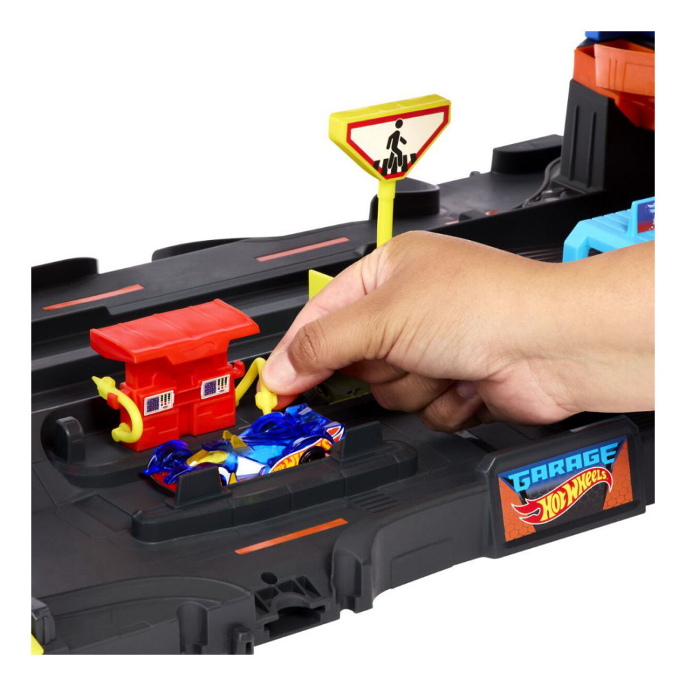 Hot Wheels City Ultimate Garage