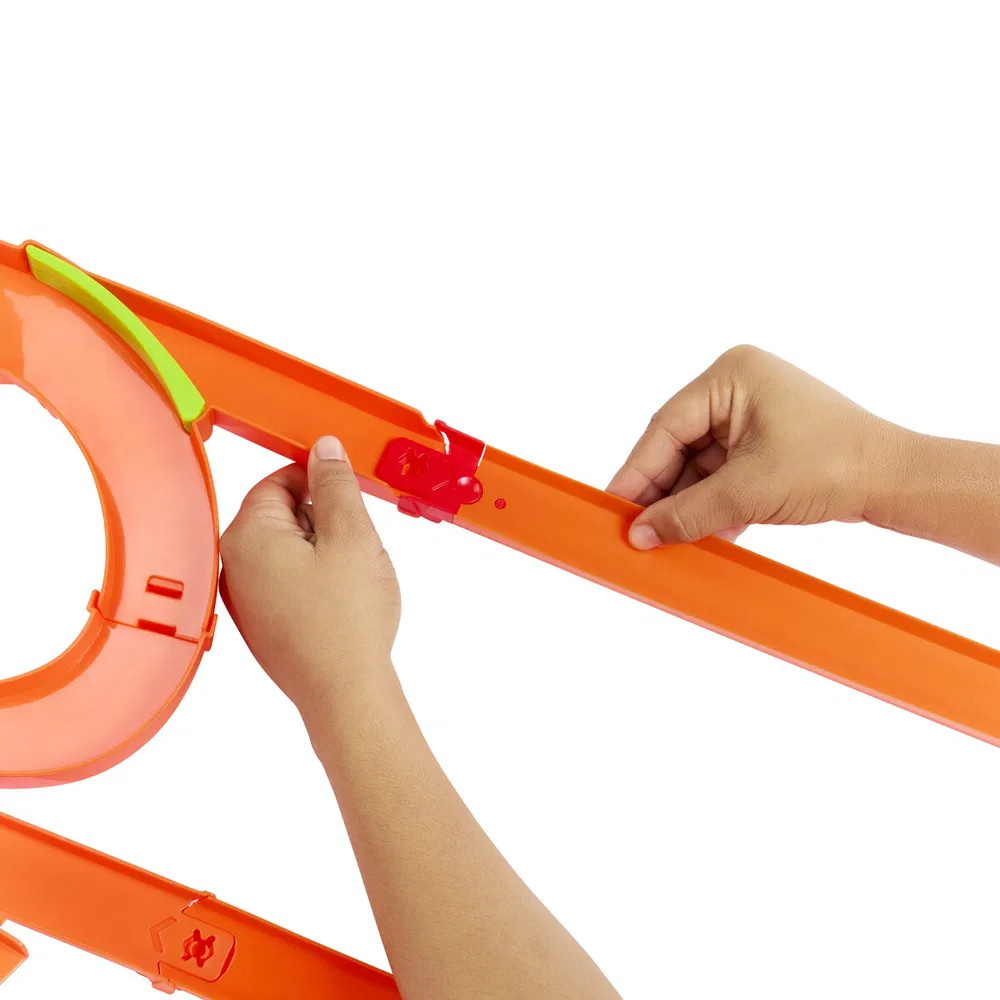 Hot Wheels Mid-Air Crash