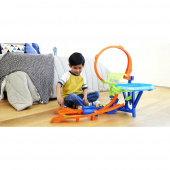 Hot Wheels Mid-Air Crash Hot Wheels Mid-Air Crash