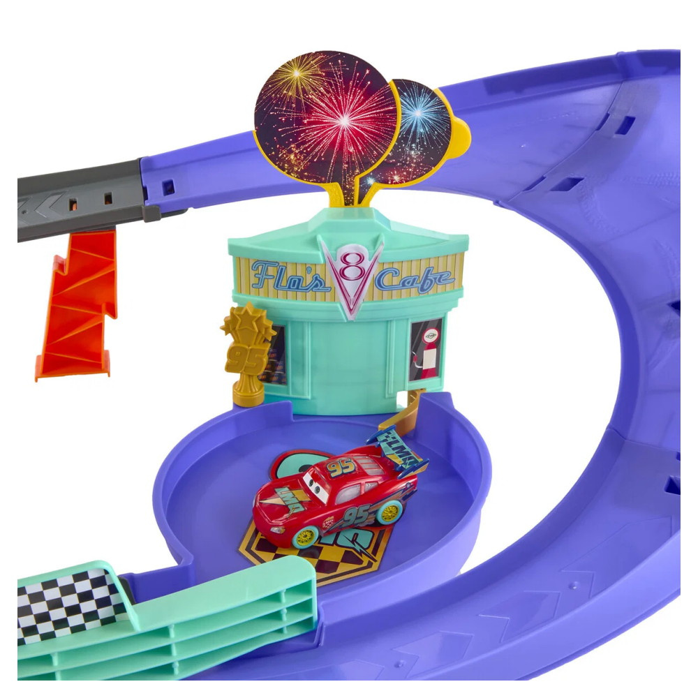 Pixar Cars - Lightning McQueens Celebration Raceway