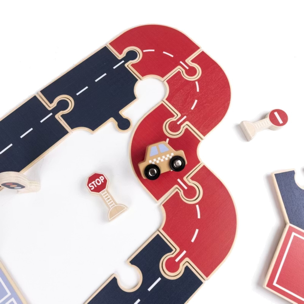 Autot Tiellä -Leikkisetti