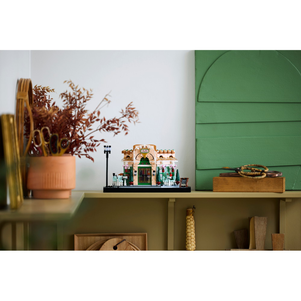 LEGO Icons - Ranskalainen kahvila