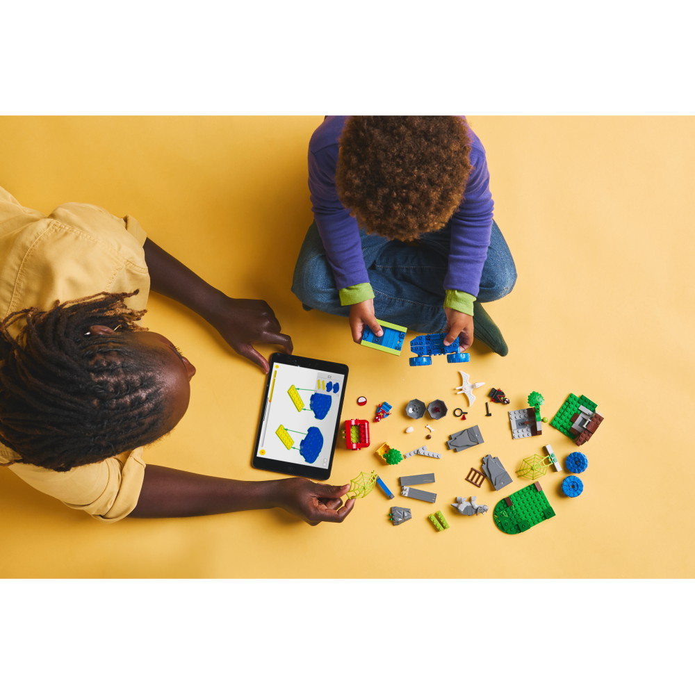 LEGO Marvel - Team Spideyn pelastus Dino Crawlerilla