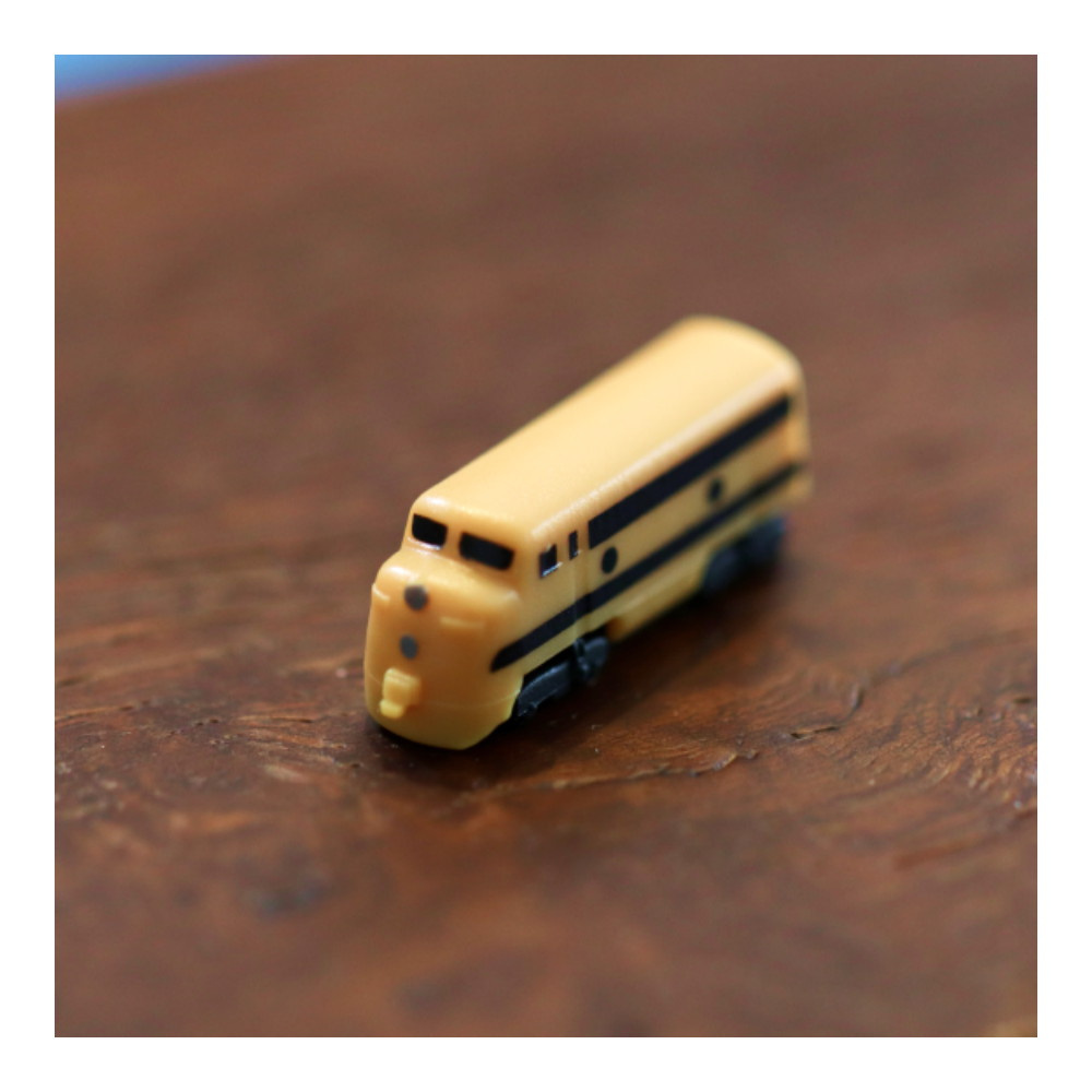 Deluxe Board Game Train Set - The Hornet