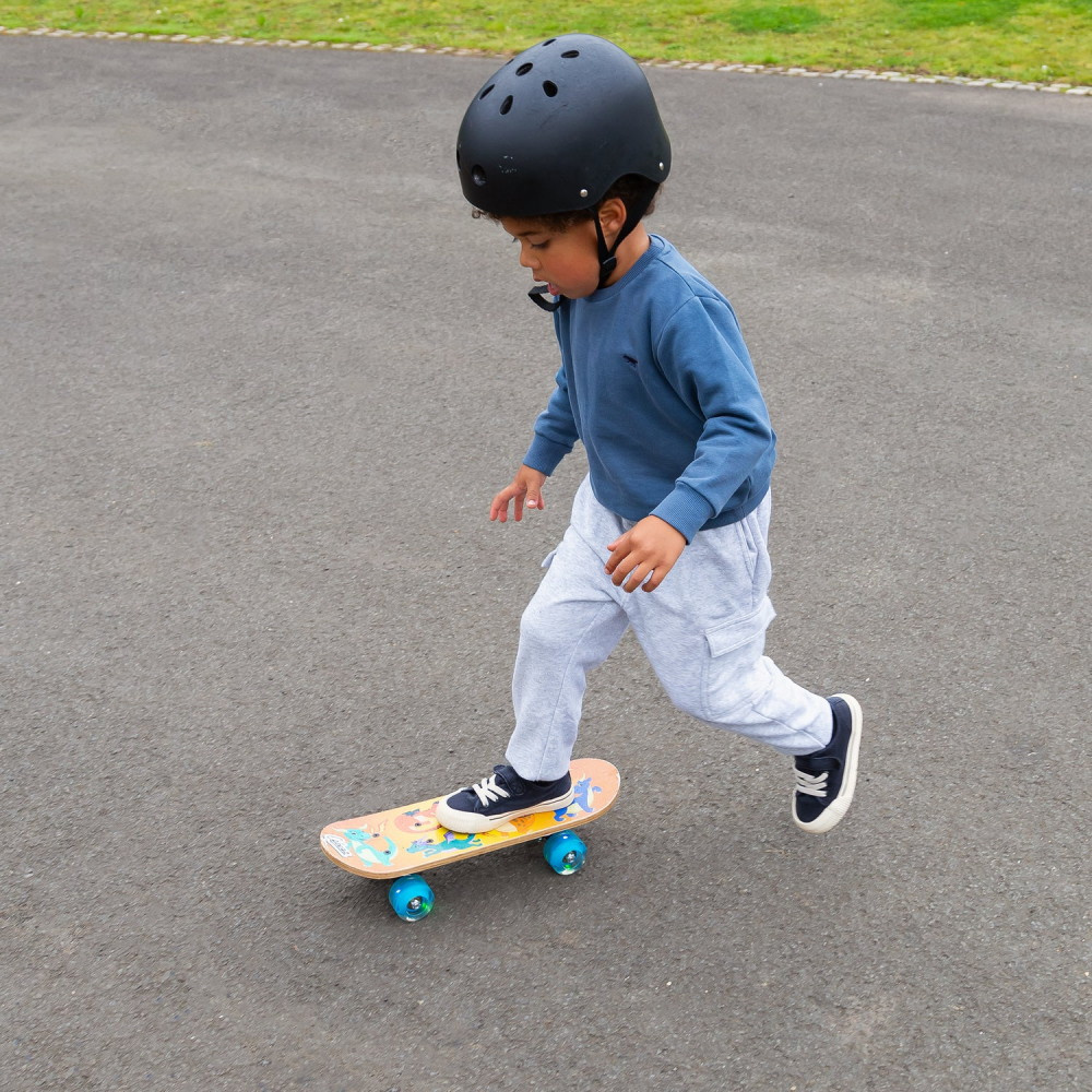 Skeittilauta vilkkuvilla pyörillä 43 cm