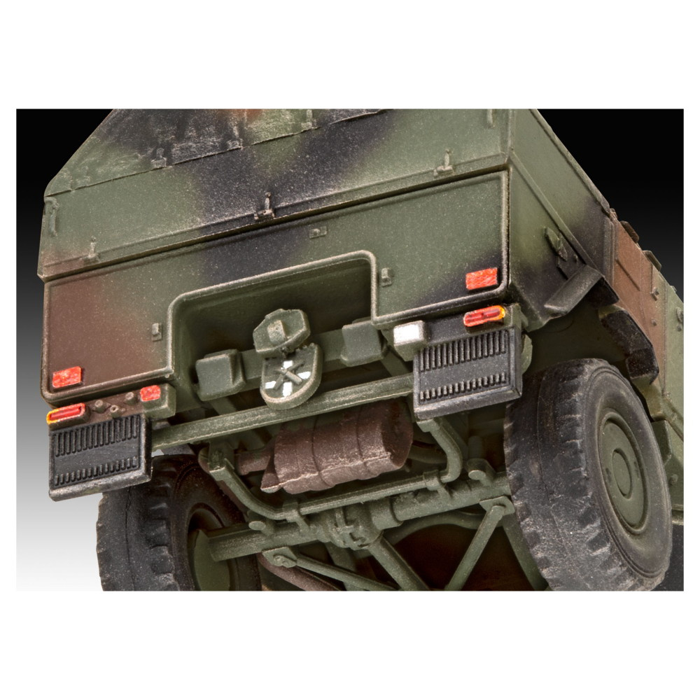 Revell - ATF Dingo 1 1:72 - 65 Pcs