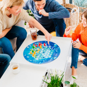 Penguins Huddle Up (FI) Penguins Huddle Up (FI)