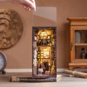 CuteBee Book Nook - Magic Pharmacist CuteBee Book Nook - Magic Pharmacist