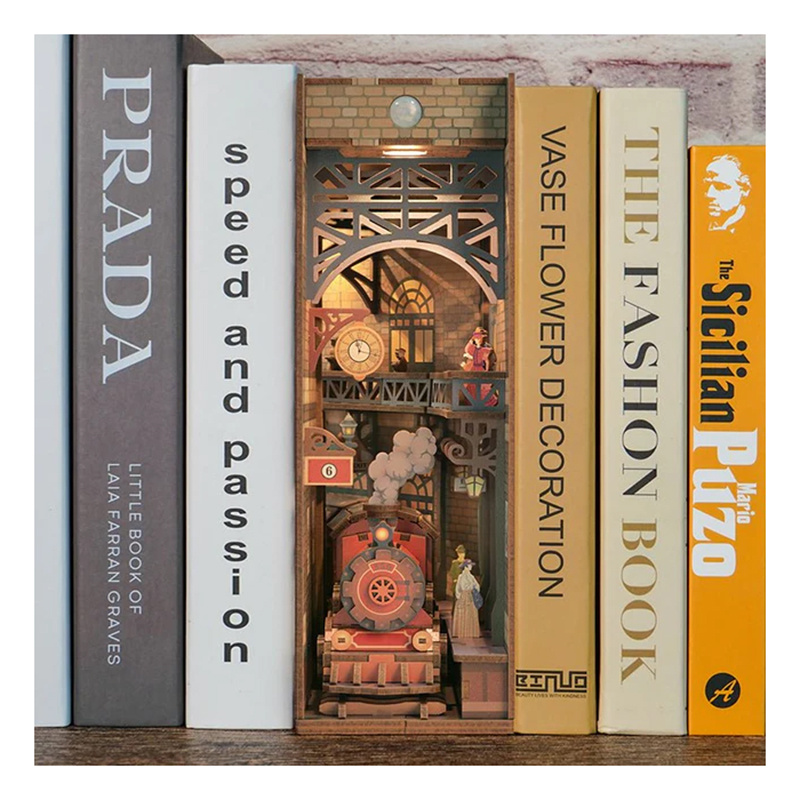 Tonecheer Book Nook - The Steam Age